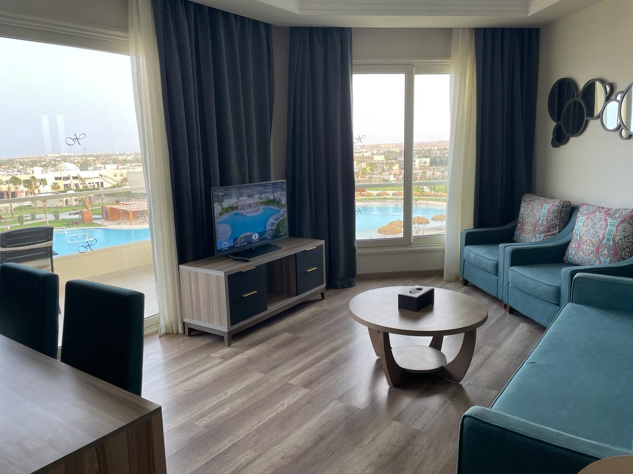 Junior Suite Pool View
